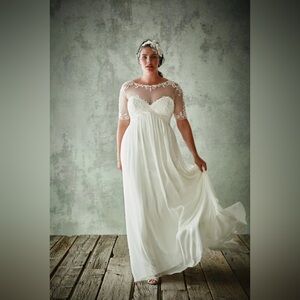 DAVID'S BRIDAL Chiffon Wedding Dress SZ 16W Illusion Bodice & Sleeves WG3749 NWT